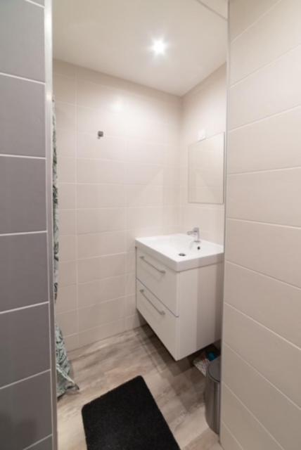 Studio Green proche de Lyon Meyzieu Buitenkant foto